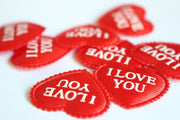 red heart shaped confetti, view 3 - MRSLM