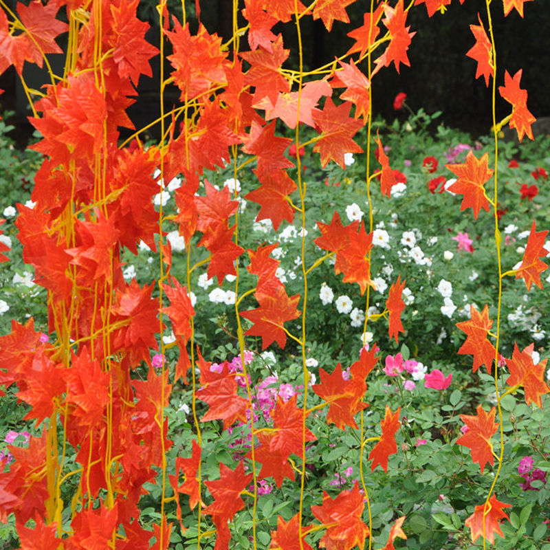 artificial autumn leaves garland, view 6 - MRSLM
