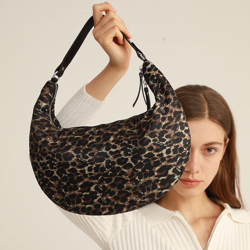 Women's crossbody dumpling bag - MRSLM