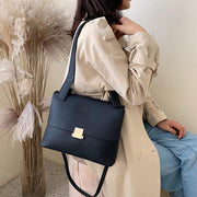 women's shoulder messenger bag, view 3 - MRSLM