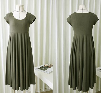 Women's cotton maternity pleated dress, view 4 - MRSLM