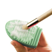 Silicone makeup brush cleaning pad, view 3 - MRSLM