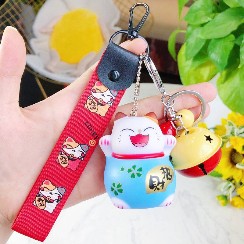 lucky cat key chain, view 4 - MRSLM
