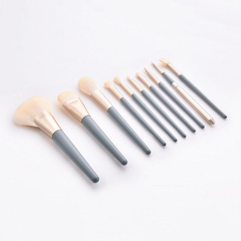 10-piece makeup brush set, view 2 - MRSLM