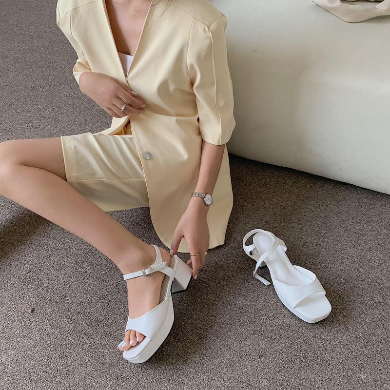 chunky high-heeled Roman sandals, view 2 - MRSLM